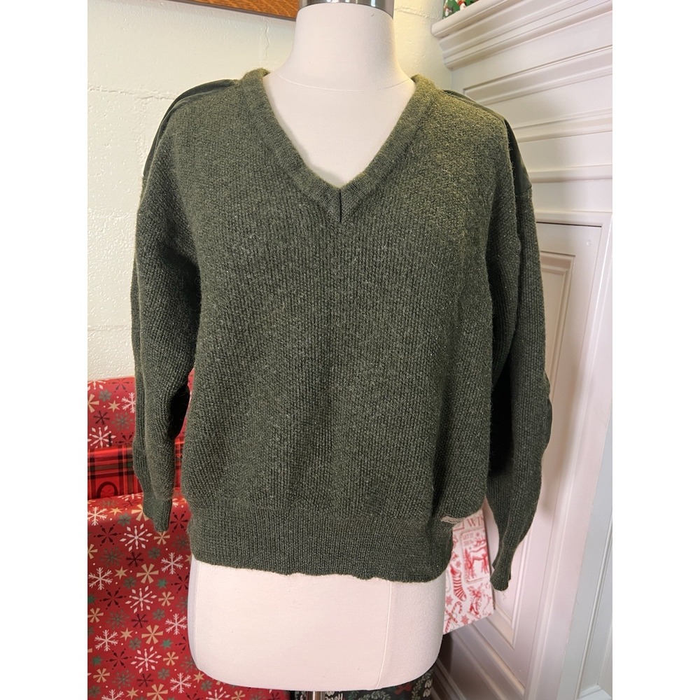 Steffner Austrian‎ Wool Sweater Green V-Neck Suede Elbow Patches M - Picture 10 of 15